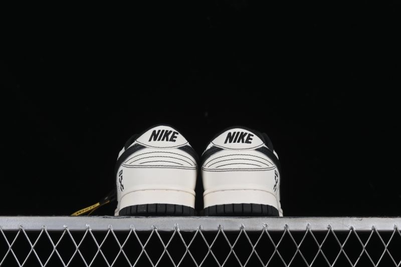 Nike Dunk Shoes